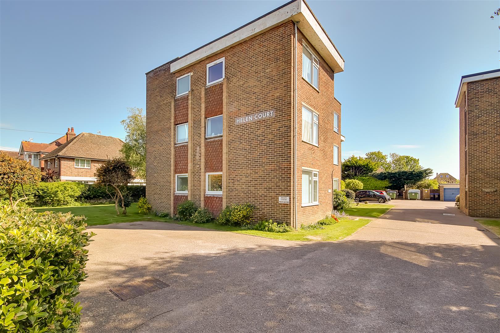 Flat - Purpose Built | Helen Court, Mill Road, Worthing | For Sale